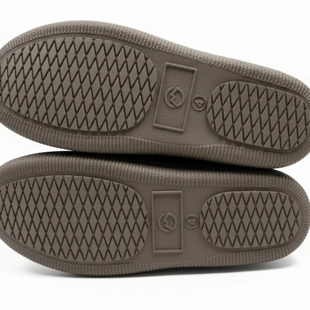 Magellan Outdoors Boys' Slippers Realtree Edge Camo 4 NEW
